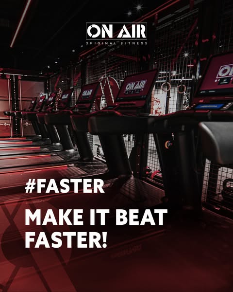 🔥 ON AIR Fitness chega em breve a Braga! 🔥
Prepara-te para viveres uma nova experiência fitness num espaço com mais de 2.300 m² dedicado ao teu desempenho e bem-estar:
🏋️ Área de Força & Pesos – Com as melhores máquinas e pesos livres.
⚡ Treino Híbrido – Áreas versáteis para superar os teus limites.
💪 Zona Ladies – Espaço 100% pensado para mulheres.
🥊 Boxe & MMA – Liberta a tua energia e aperfeiçoa a tua técnica.
❤️‍🔥 Cardio & Resistência – Remo, passadeiras, bicicletas e muito mais.
🏆 Levantamento de Peso (Halterofilismo) – Equipamentos profissionais para os mais exigentes.
🎯 O teu novo playground, com equipamentos de alto padrão e um ambiente altamente motivador.

📲 Inscreve-te agora pelo link na bio para receberes em primeira mão a data de abertura e aproveitares as nossas ofertas exclusivas de pré-inauguração.